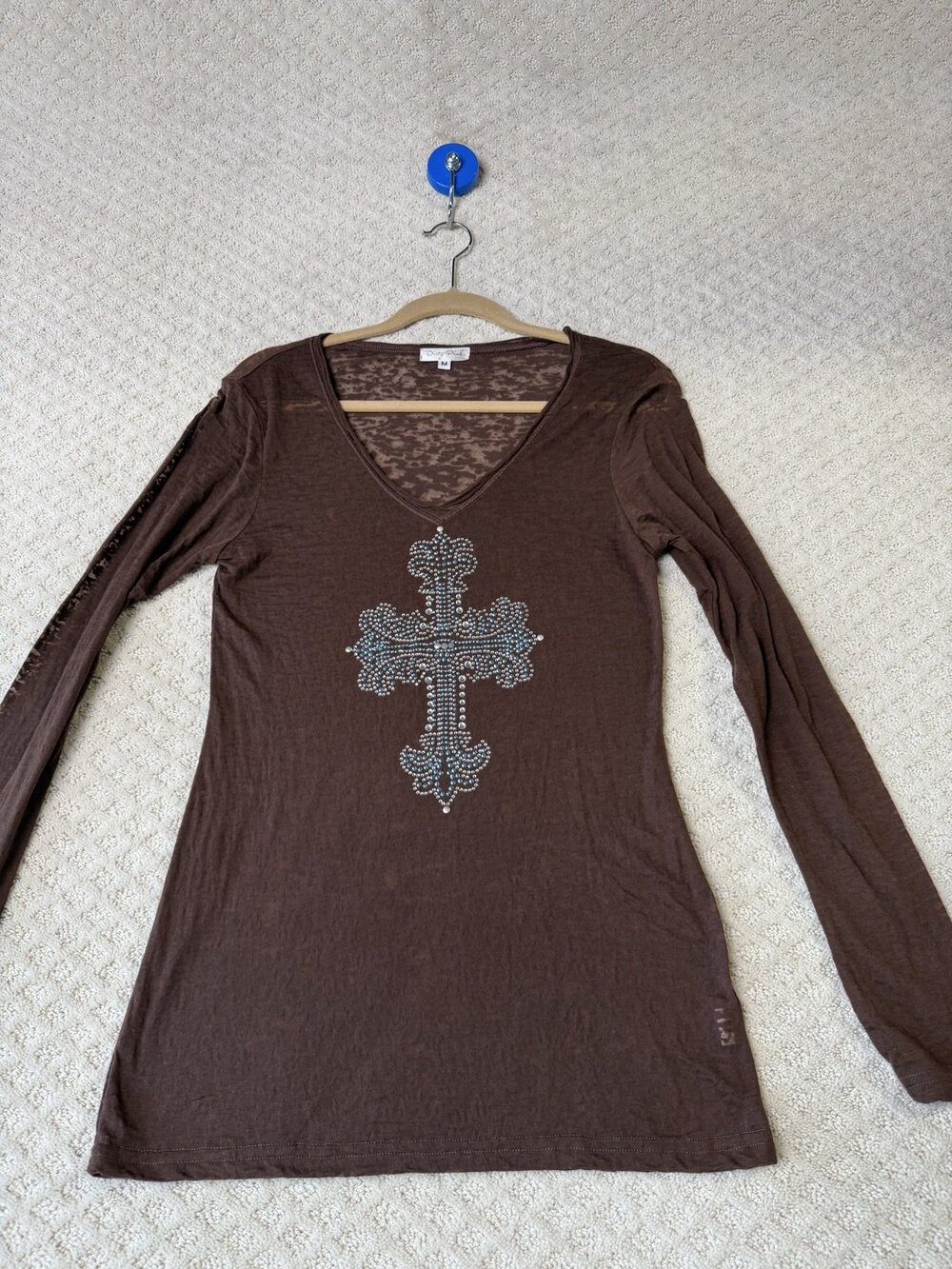 PINK Dirty Cross Long Sleeve Top Womens Brown V-Neck Rhinestone sleeves Size M